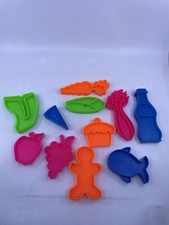 Vintage Mattel TUFF STUFF 1972 Plastic Toy Play Food Picnic 11 Pieces N1