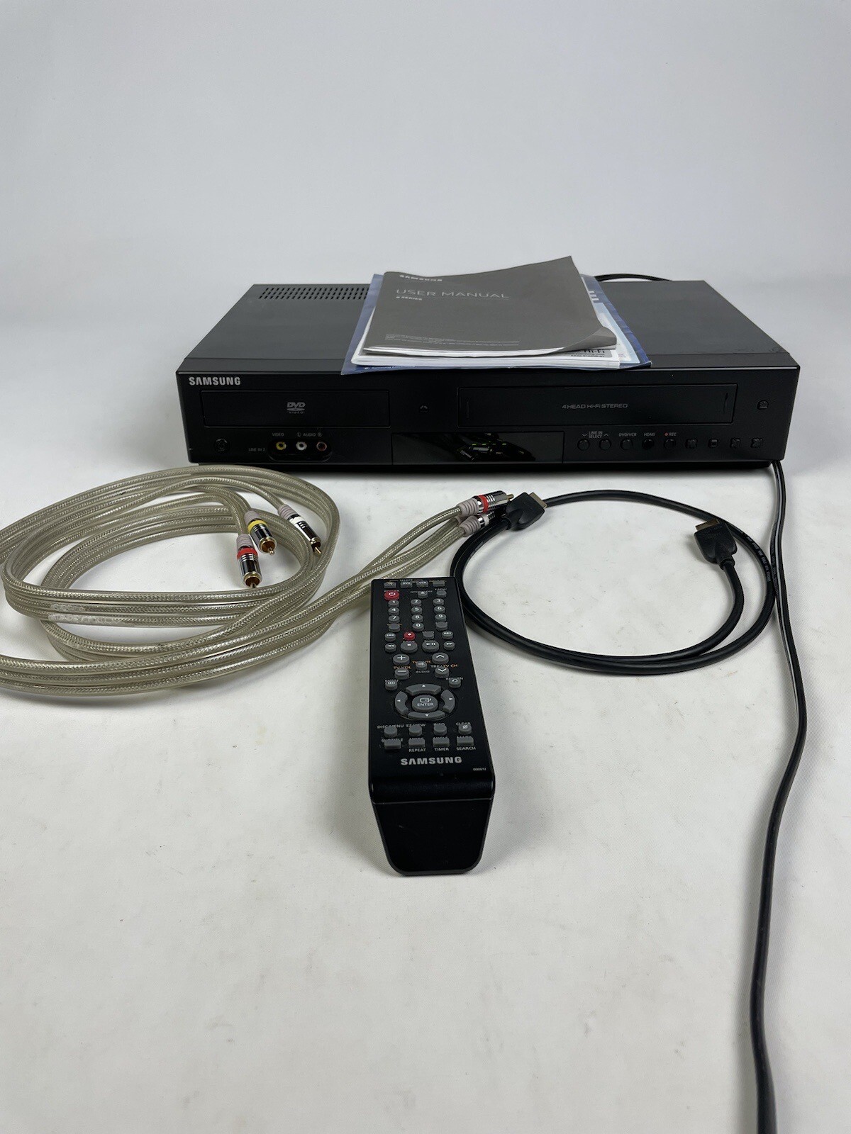 Samsung DVDV9800 DVD VCR VHS Recorder Combo Cords Remote Manuals Box
