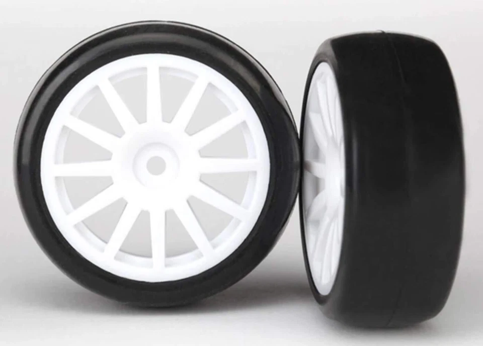 Traxxas Tires & Wheels, Assembled, Glued 12-Spoke Wheels, White 7572 - Image 1 of 1
