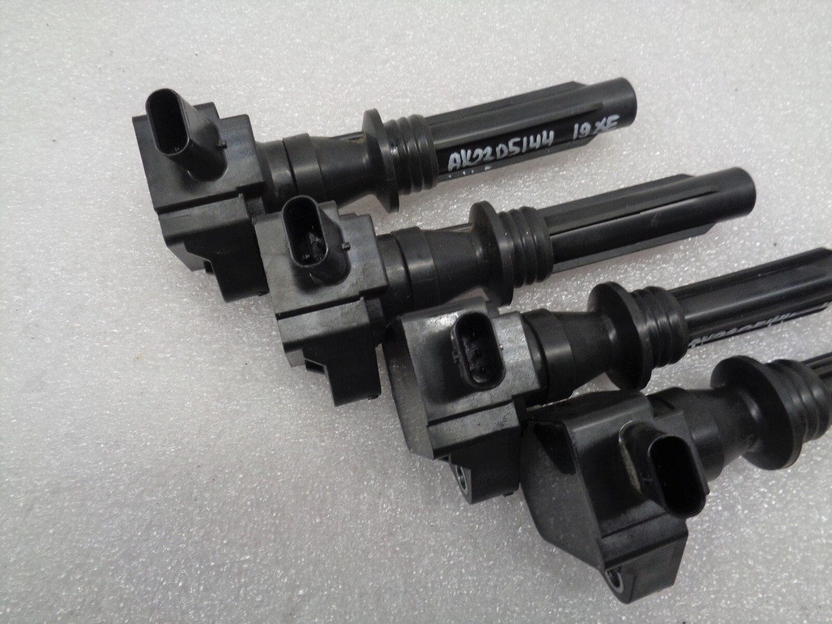 2018-2019 Jaguar XE Ignition Coil Set of 4 H4P3-12A366-BB 2018-2019 Jaguar XE Ignition Coil Set of 4 H4P3-12A366-BB