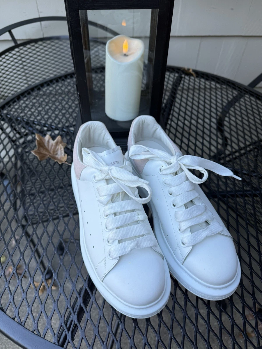 新品未使用✨Alexander McQUEEN 白スニーカー39 25+ Alexander McQueen White Shoes for Women for sale | Updated Oct