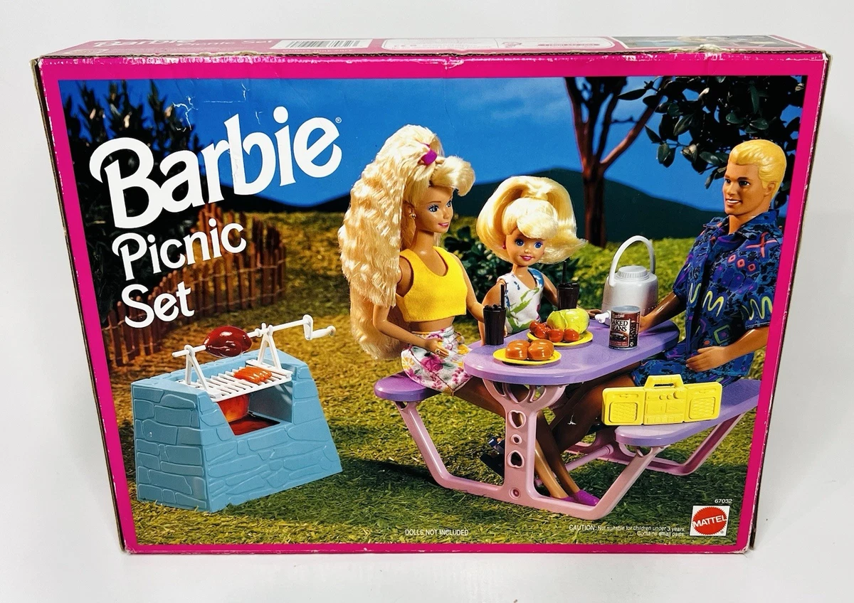 Preços baixos em Casas de boneca Barbie e Móveis sem Vintage 1995