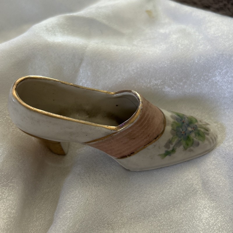 Vintage Tause Floral hand painted Shoe Figurine  Gold Trim And Heel miniature 