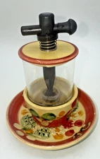 Vintage Rupi Spain Garlic/Spice Grater & GrinderRed/Yellow/Green
