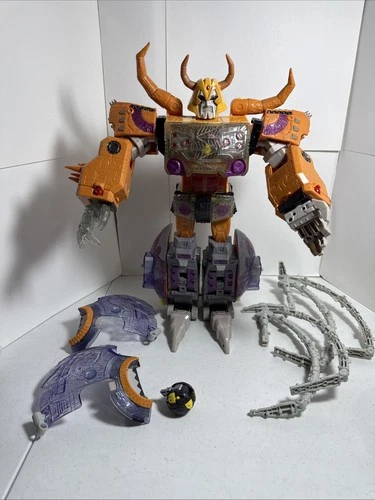 Hasbro 2003 Transformers Armada Supreme Class Unicron with Dead End Complete