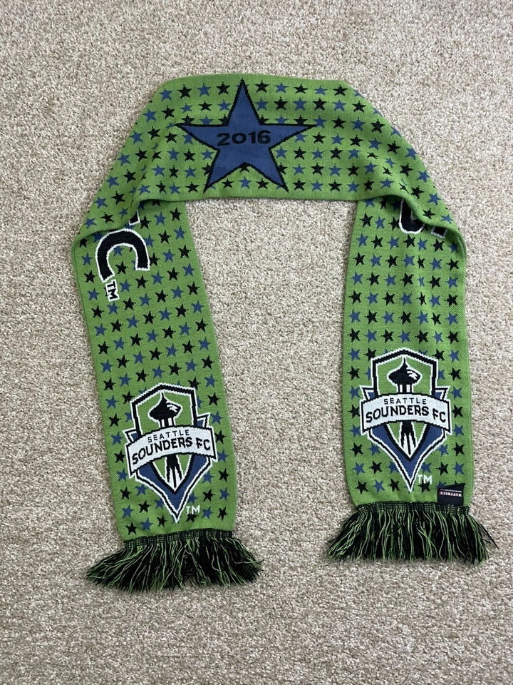 Bufanda tejida con flecos de invierno unisex Seattle Sounders 2016 hecha en Polonia Foto 2 de 4