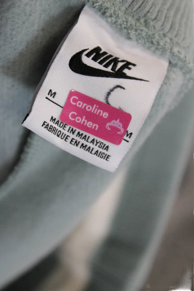 Pantalones cortos Nike para mujer tiro alto con cordón logotipo gris blanco talla mediana Foto 4 de 4