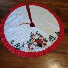 Santa Bears Quilted Christmas Tree Skirt 42" Diameter