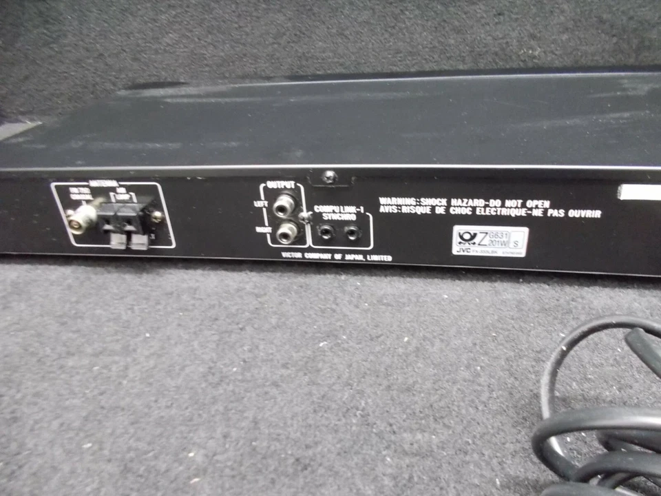 JVC FX-311L, FM MW LW Computer Controlled Stereo Tuner. #V-964 - Bild 4 von 4