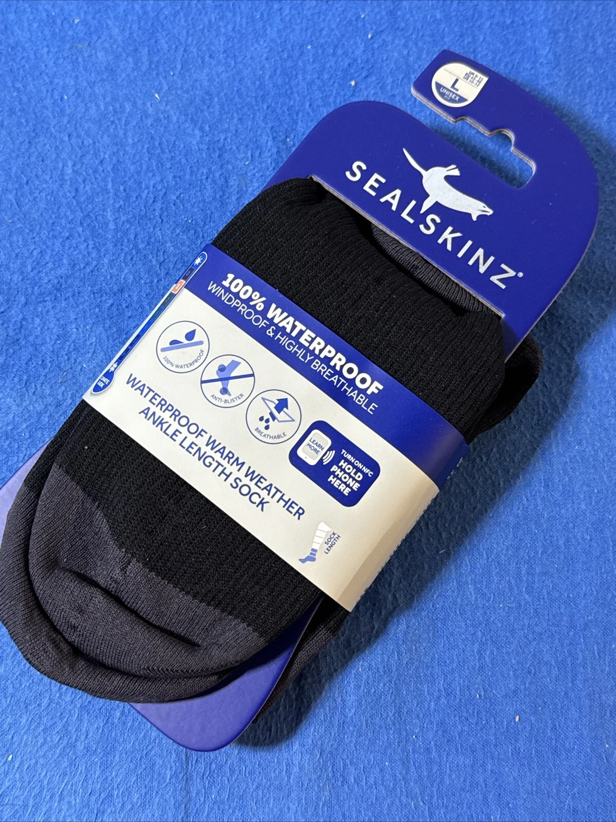 NWT Sealskinz Warm Weather Ankle Length Sock Black Gray Size L Waterproof
