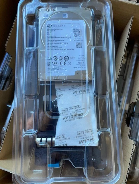 HITACH 1.2TB DF-F850-12HGSSC SAN STORAGE HARD DRIVE  BRAND NEW W/ HOTSWAP CADDY - Image 2 of 4