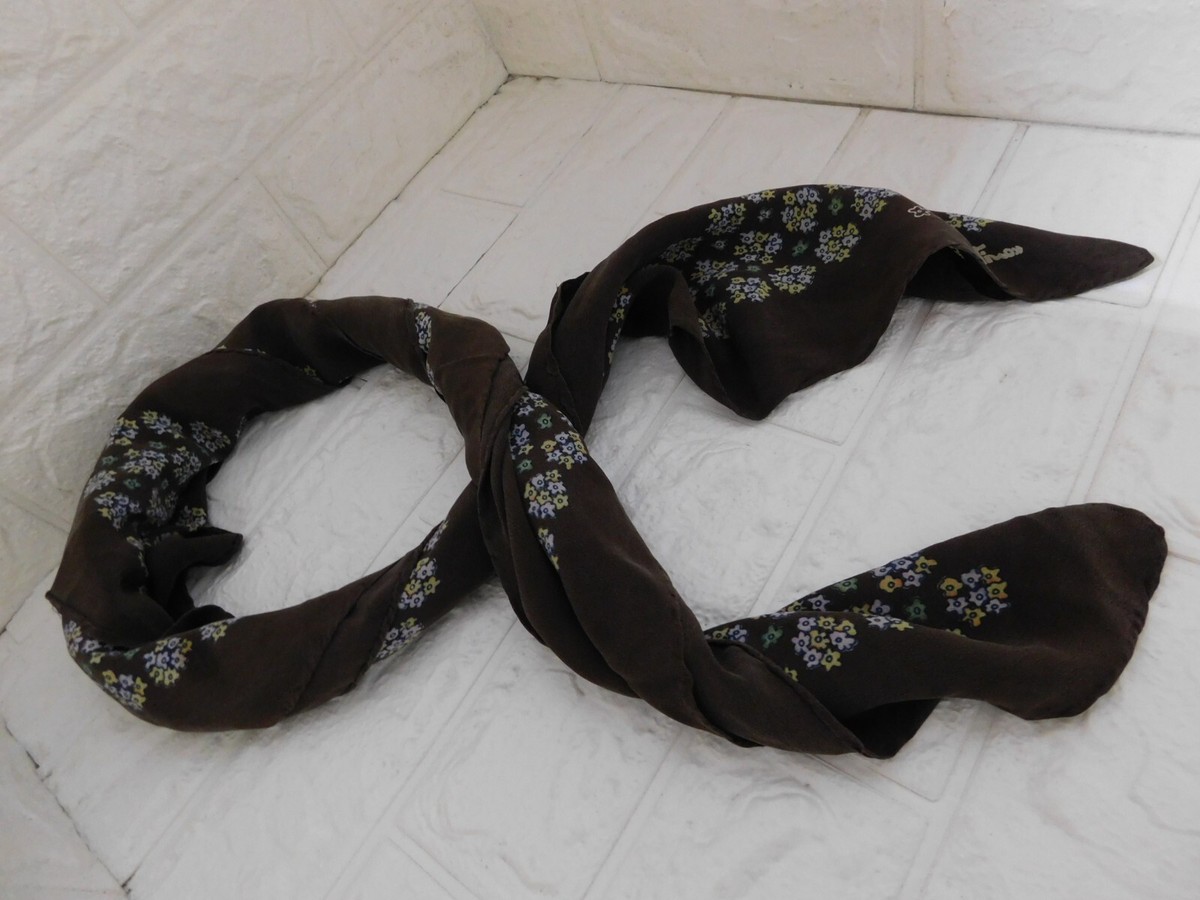 Foulard 100% Pure en Soie Vintage (162) 82cm x 84cm
