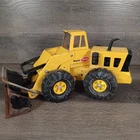 Vintage Tonka Front Loader Mighty Diesel XMB-975 Pressed Steel Bucket Truck Toy