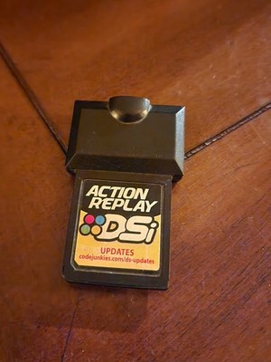 Action Replay DSi - Cartridge - With Updates!