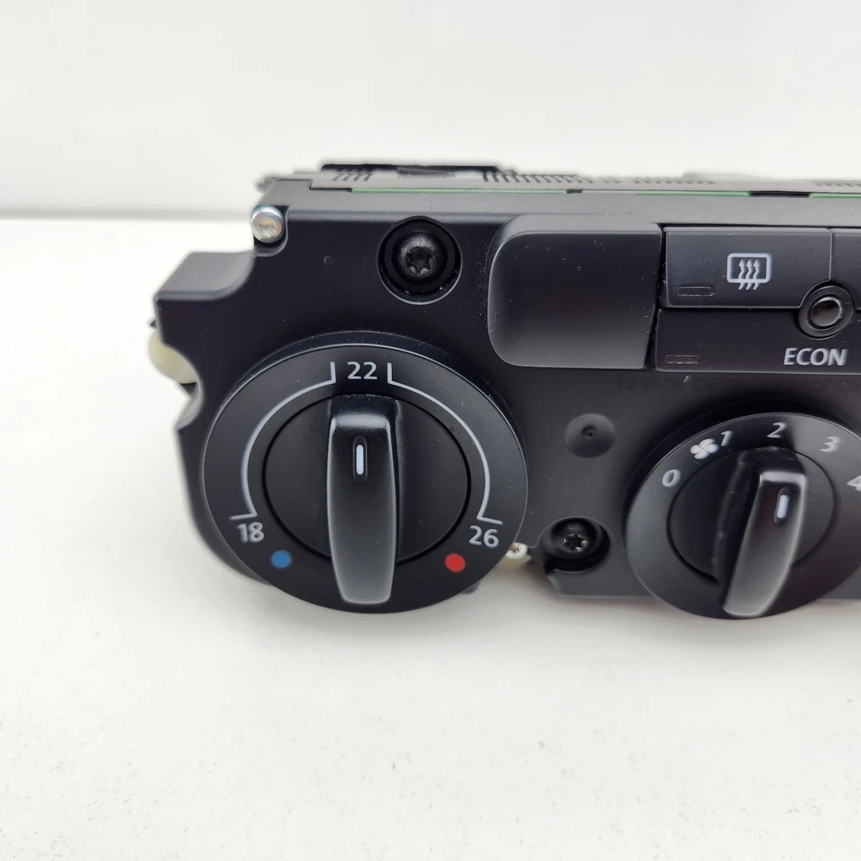 Volkswagen Golf Mk5 Heater AC Controls 07/2004-02/2009 - image 2 of 4