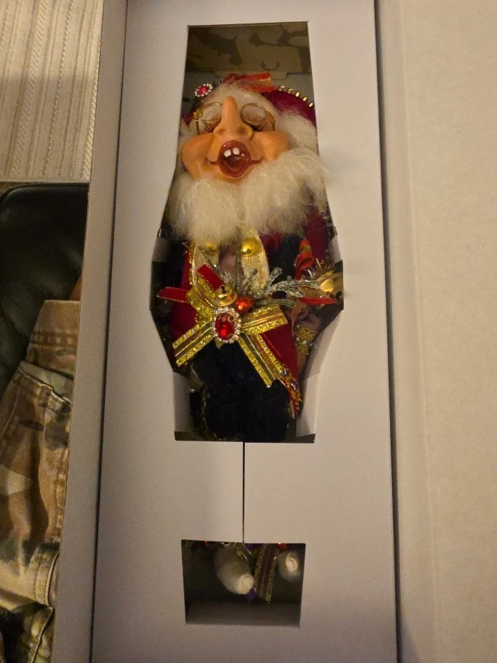 Mark Roberts Elf Current Christmas Figures 1991-Now products for