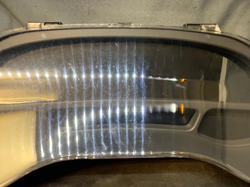 Fits 2001-2005 Cadillac Deville Speedometer Miles:N/A OEM#:25762113 Foto 3 de 4