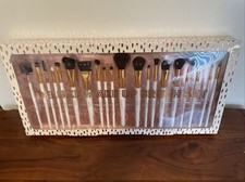 NEW Tri-Coastal Design Deluxe Makeup Brush Set - 20pc
