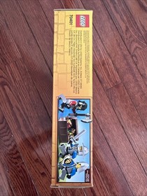 NEW Lego Castle Gold Getaway 70401 , SEALED!