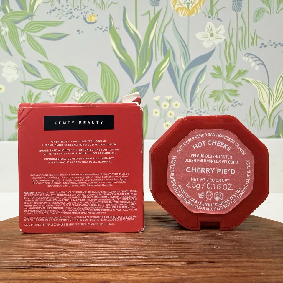Fenty Beauty Hot Cheeks Velour Blushlighter Cherry Pie’d DAMAGED BOX 0.15 Oz - Image 4 of 4