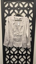 Banana Republic Seamed Satin Blouse 12 Cream VNeck Button Front Long Sleeve NWT