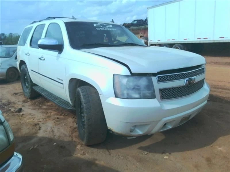 Parachoques trasero sin doble tubo de escape compatible con 07-14 ESCALADE 166558 Foto 3 de 4