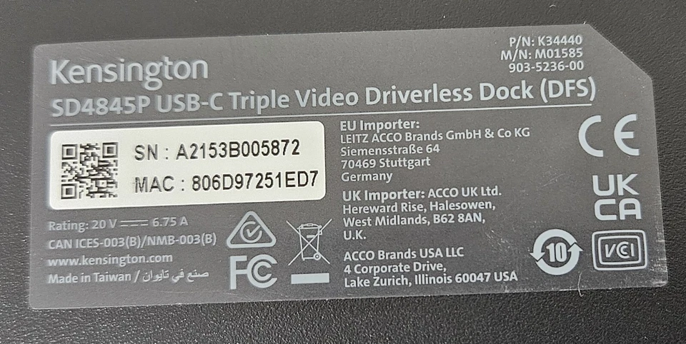 Base sin controlador de video triple USB-C Kensington SD4845P con adaptador de corriente. Foto 2 de 4