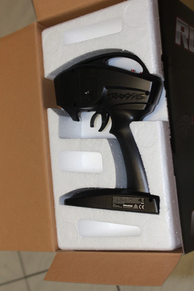 Traxxas 67097-4 grün RC Rustler 4x4 VXL Ultimate Brushless grün 1:10 NEU OVP - Bild 4 von 4