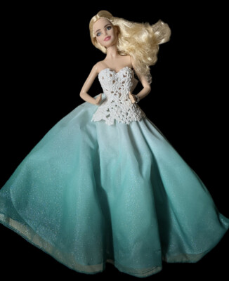2016 holiday barbie blue dress Amazon.com: Barbie Holiday Doll : Toys & Games