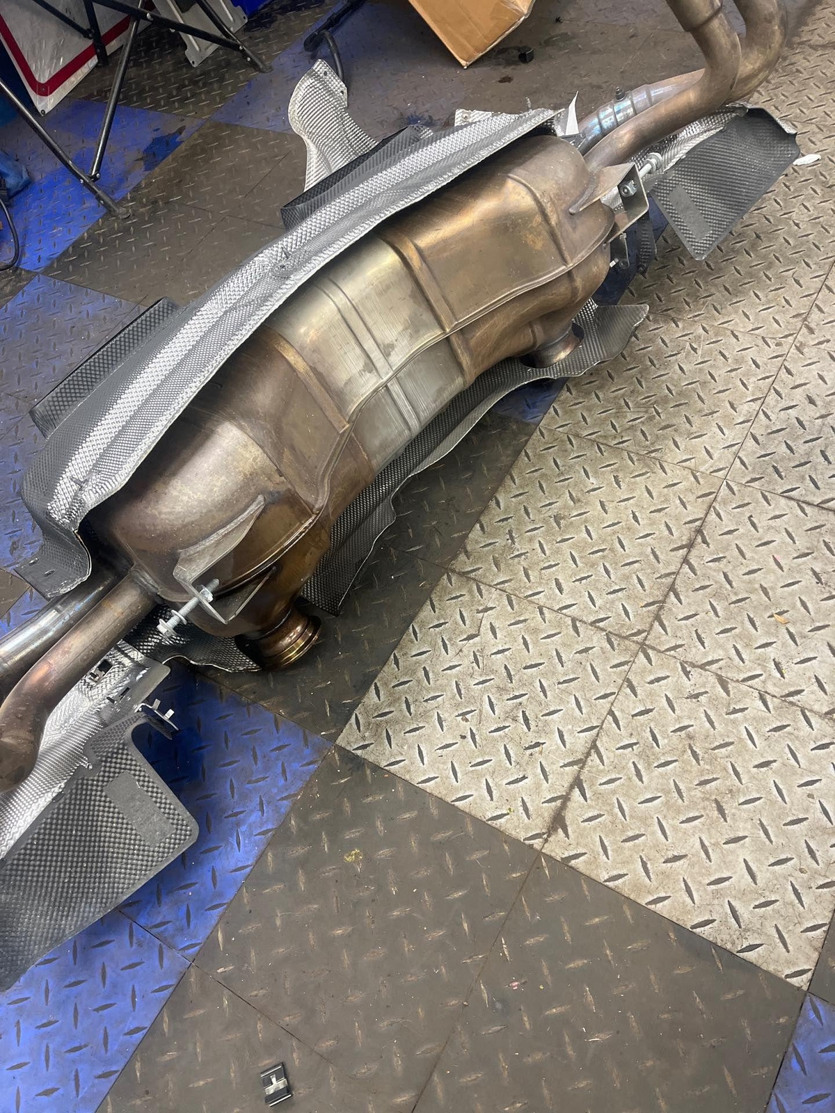 Muffler SILENCER LAMBORGHINI HURACAN 19
