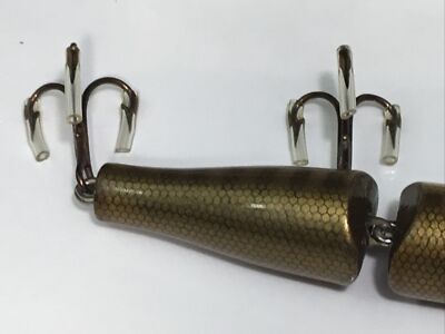Vintage C.C.B. Co. #2600 Jointed Pikie Fishing Lure Has Glass Eyes