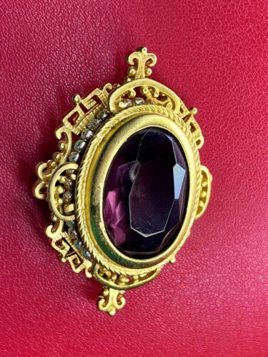 Vintage Joan Rivers Classics Collection Brooch Vic