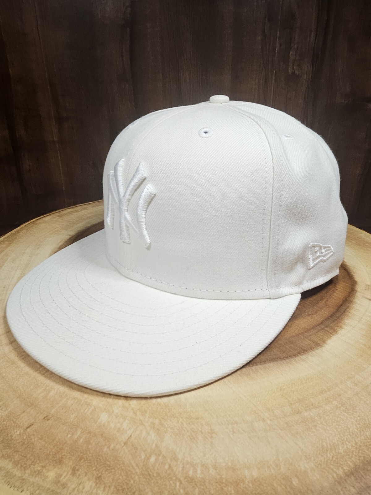 New York Yankees New Era 59Fifty Fitted Hat Cap Size 7 1/2 MLB Baseball White