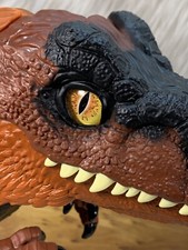 Jurassic World Dominion Uncaged Pyroraptor Dinosaur Toy Ultimate Motion Sounds