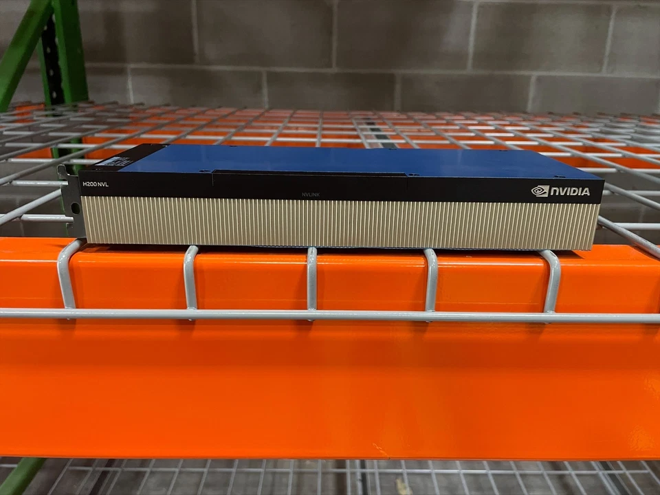 900-21010-0040-000 PCA NVIDIA H200 NVL PCIe Accelerator GPU - Image 2 of 3