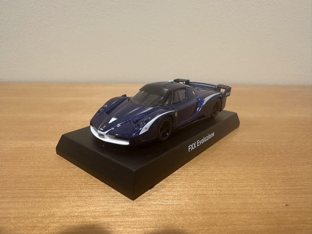 京商 1/64 カルワザオンライン限定 フェラーリ FXX Evoluzione 1/64 Kyosho Ferrari Collection 11 FXX Evoluzione Red diecast