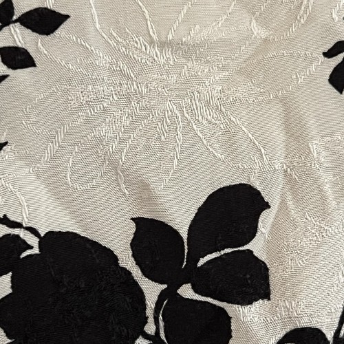 Like Love Womens Floral Blouse 1X Ivory Black Woven Casual Loose Relax Fit VNeck - Picture 5 of 11