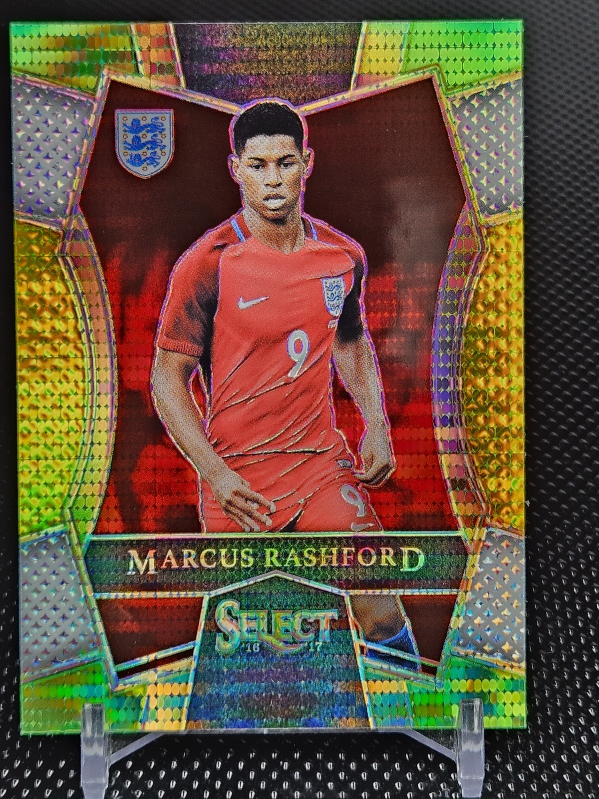 2016-17 Panini Select Mezzanine Multi-Color Prizm Marcus Rashford #151 Rookie RC