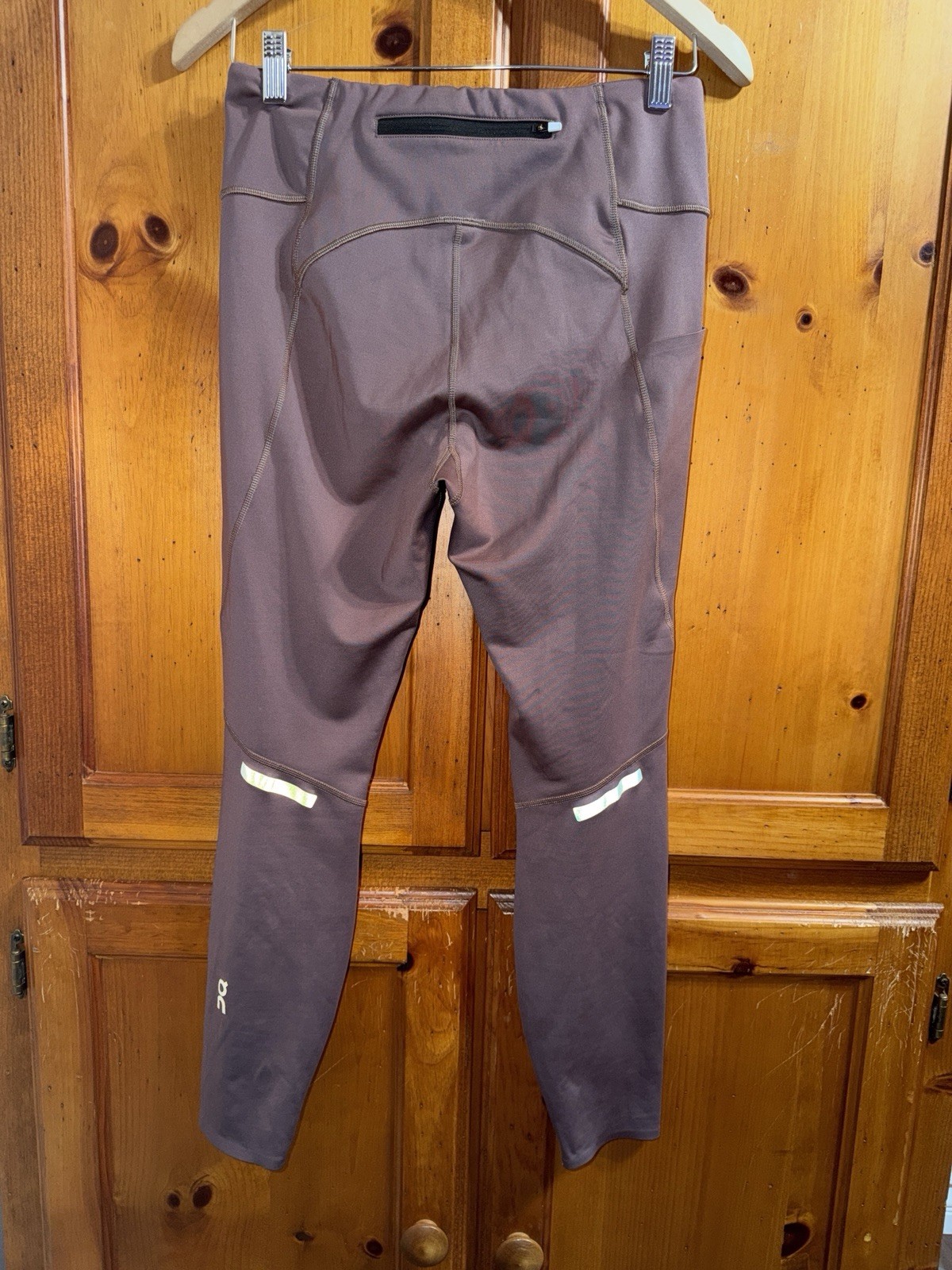On Cloud Weather On Running Performance Leggings … - image 4