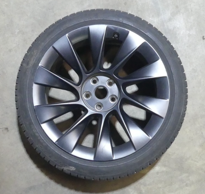 Tesla モデルY 20インチ ホイール 2024年255/40R/20 Used 20