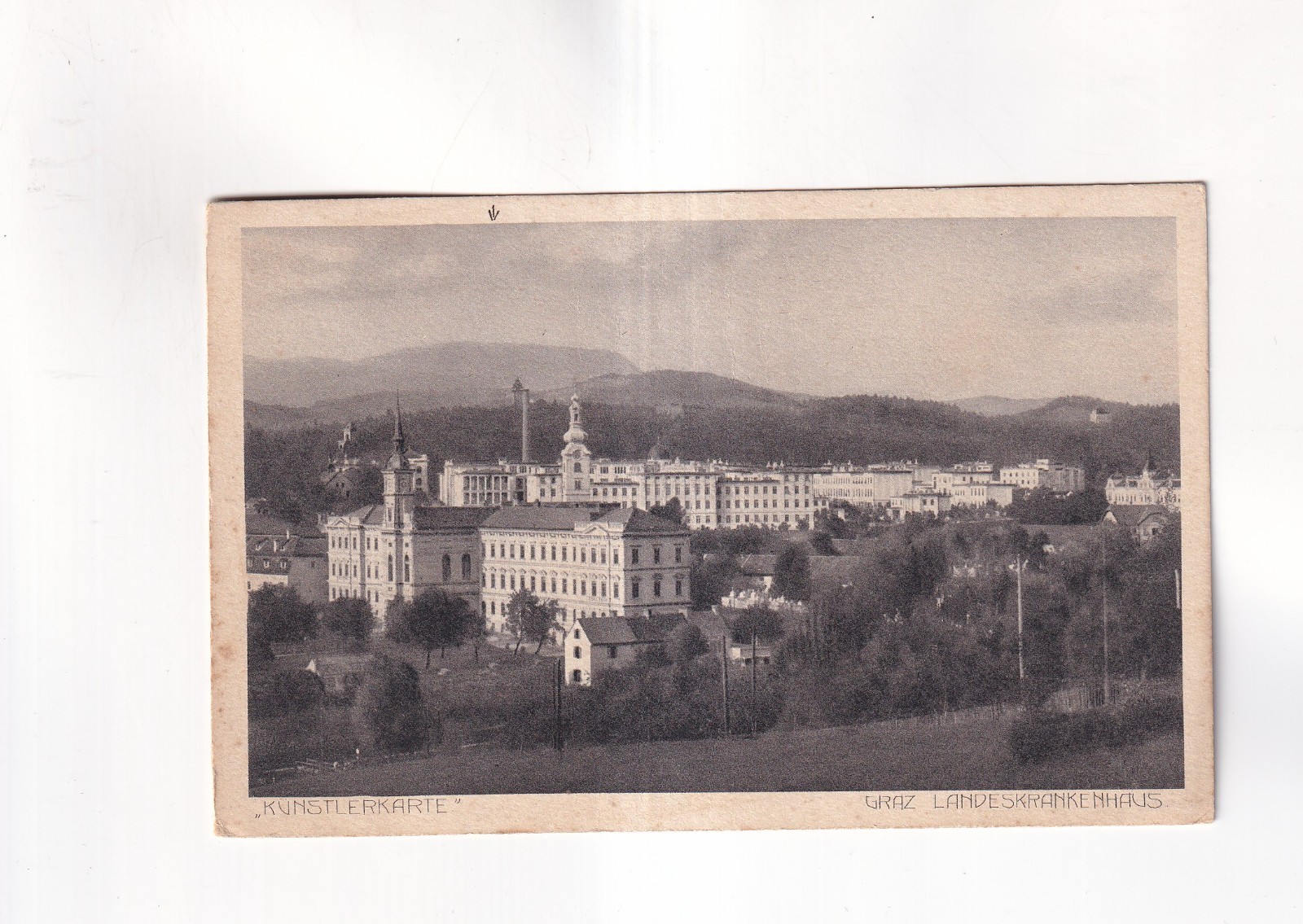 Foto 1 di 2