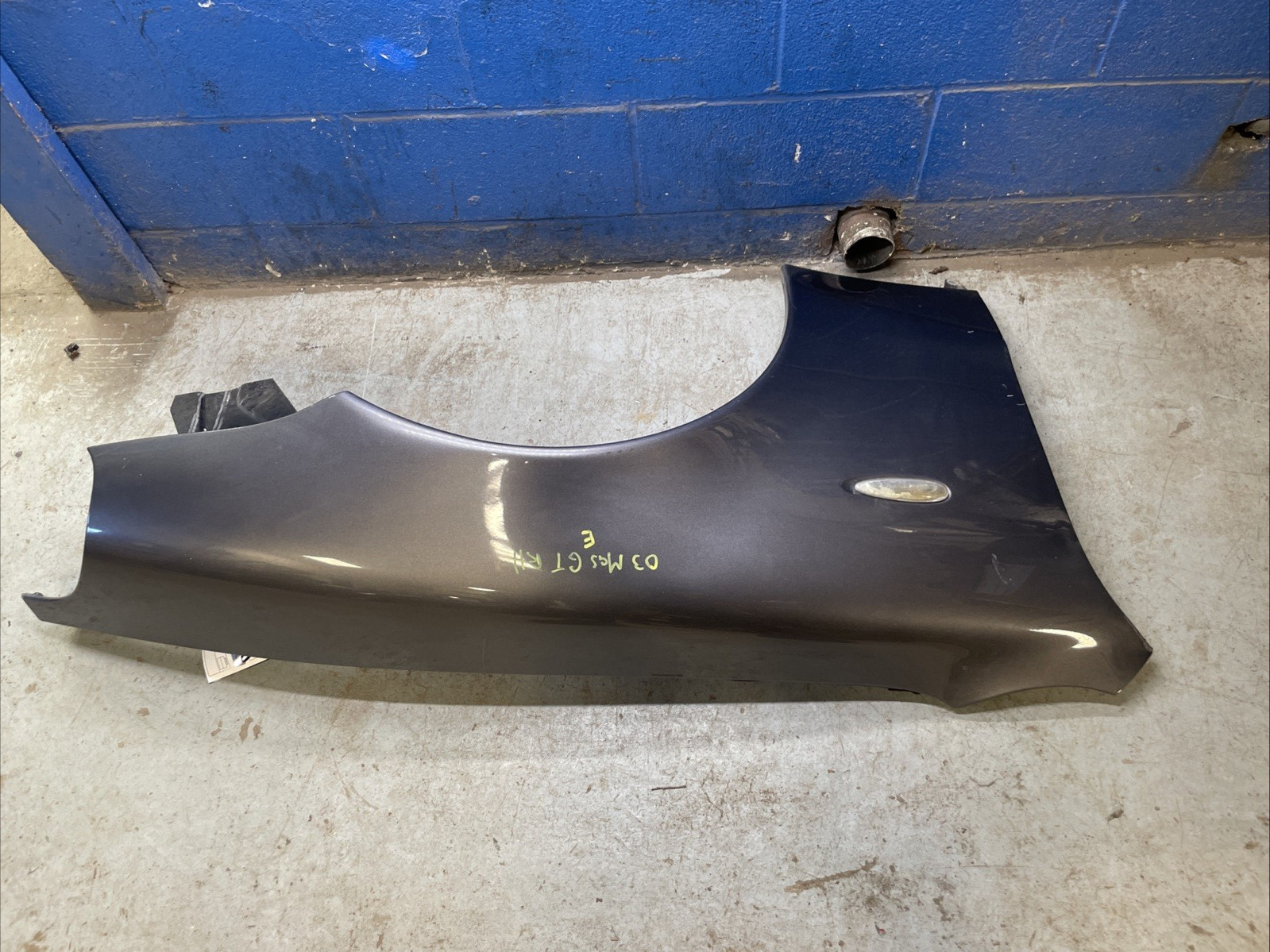 Maserati 4200 GT 2002-2007 Front Right Fender P/N 66605500