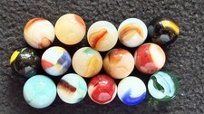15 Vintage Akro, Vitro, etc. Patch Marbles 9/16-5/8  NM-Mint  22 