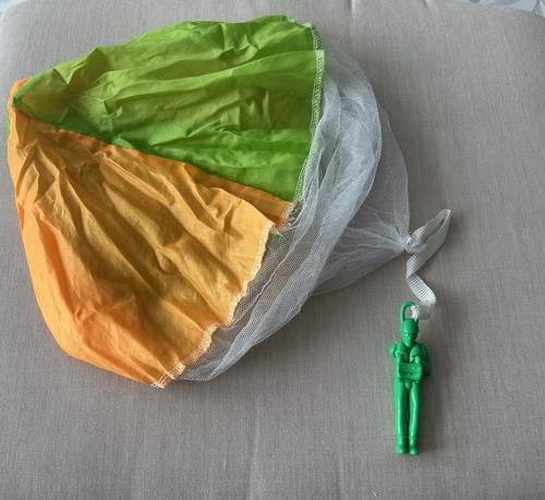 Four (4) Aeromax 2000 toy Parachutes