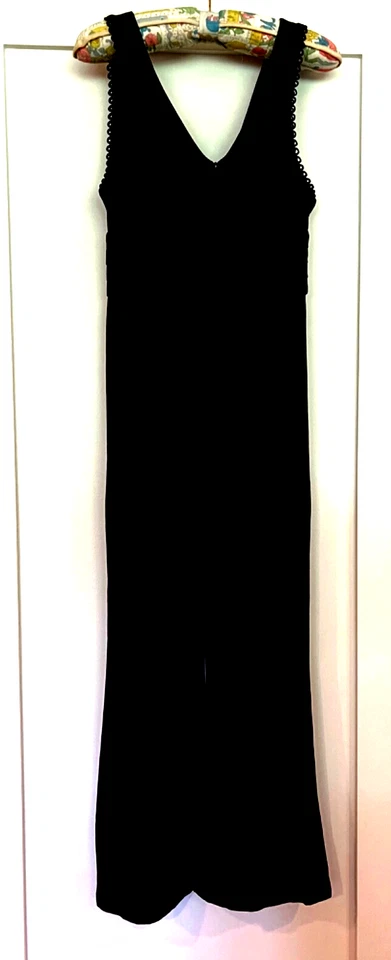 Mono Stone Cold Fox Negro Pierna Acampanada Sin Mangas Profundo V Talla 0 o 2? Foto 4 de 4