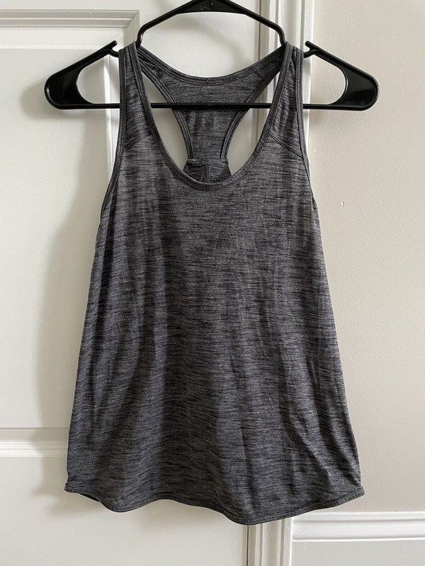 Lululemon Tank Womens Size 4 Heathered Space Gray Racerback Cotton Blend