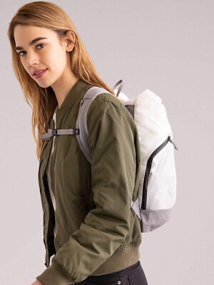 CamelBak NWT Unisex Bright White PIVOT ROLL TOP 20L Backpack, 16\