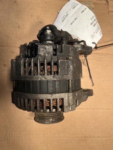 2001 INFINITI QX4 Alternator - Picture 2 of 2