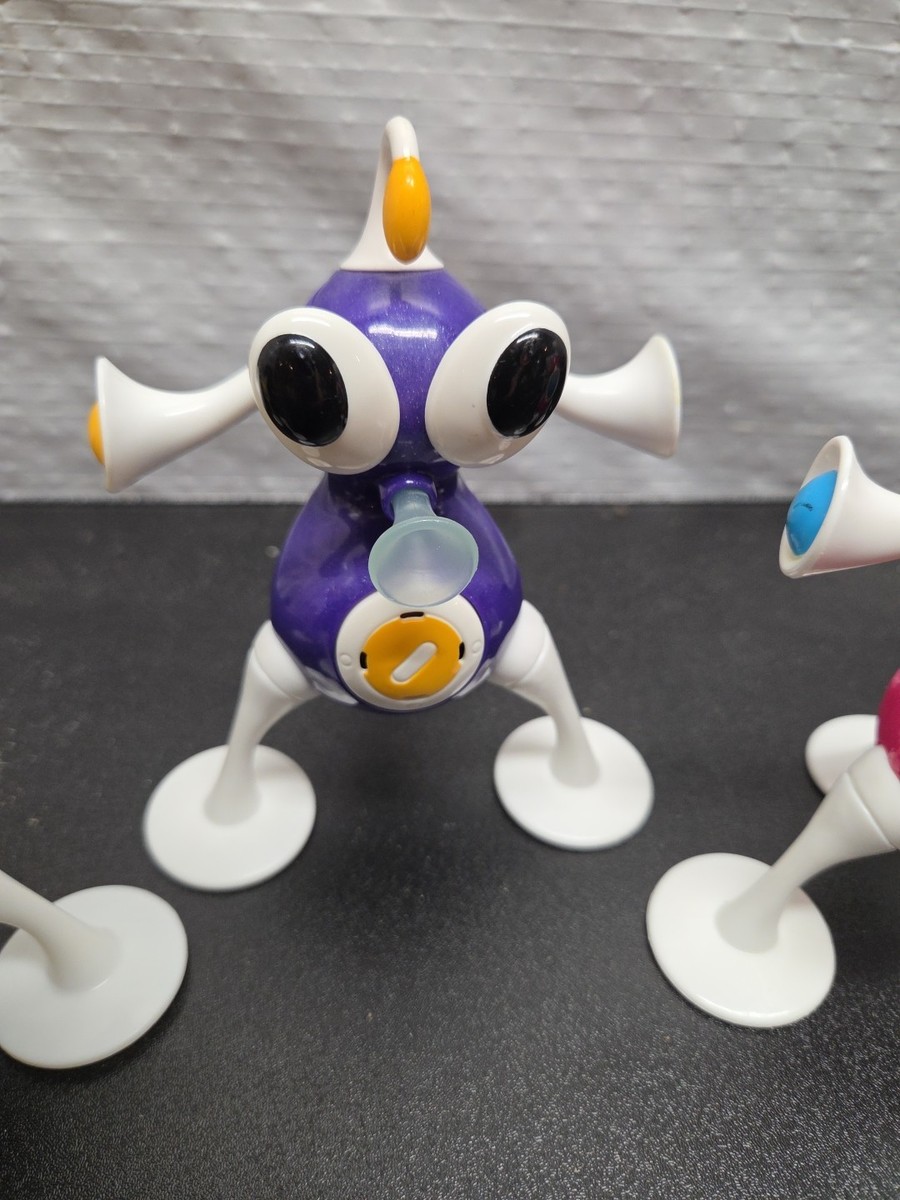 2006 McDonalds Zizzle iZ Tripod Robot Happy Meal Figures 3 Pink