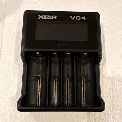 XTAR VC4 4-Slot Mains Battery Charger VC4 Model